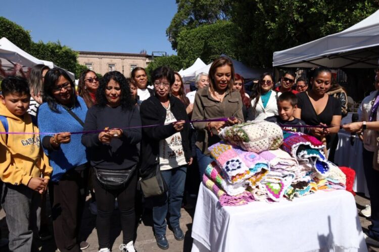Gobierno de Morelia impulsa a emprendedoras con el Bazar “Todas Brillamos”