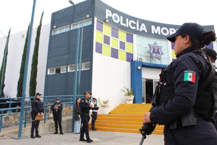 Policía Morelia refuerza presencia permanente para cuidar a las familias durante las fiestas decembrinas