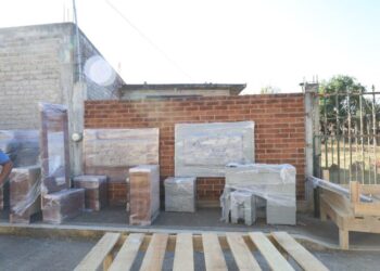 Entrega Diputado Vicente Gómez Núñez apoyos subsidiados en Acuitzio