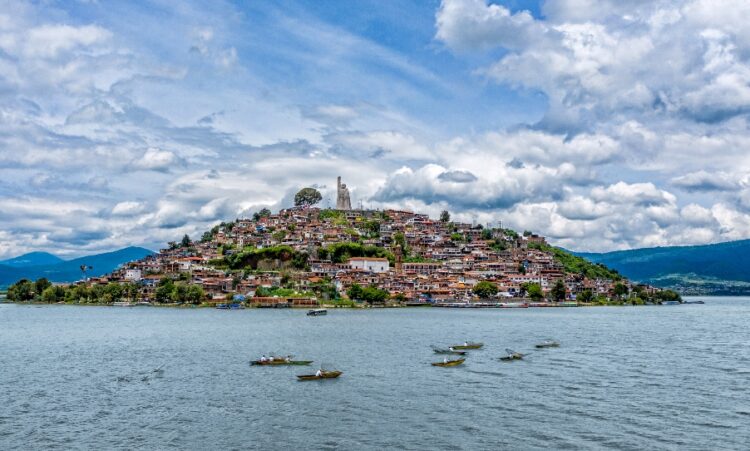 Conoce los Pueblos Mágicos de Michoacán y visitalos en esta temporada de invierno