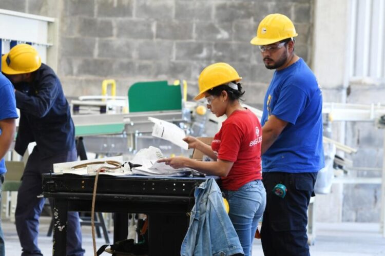 El aumento al salario mínimo entró en vigor ayer 1 de enero