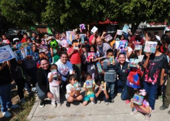 DIF Morelia lleva alegría a niñas y niños con entrega de juguetes de Reyes Magos