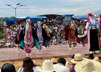 Danza de los Kúrpites: Tesoro Cultural de Michoacán: Belinda Iturbide