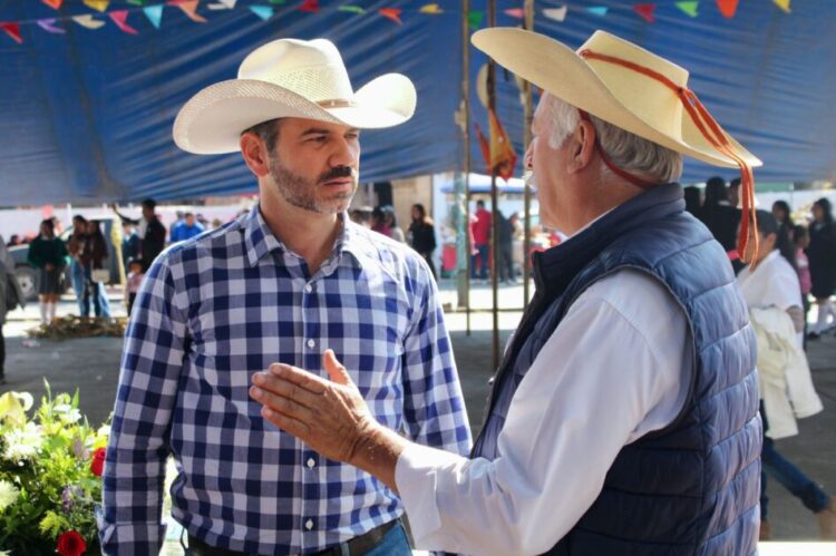 Celebra Yankel Benítez aniversario de Santiago Undameo