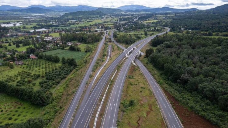 Ampliación de la Siglo XXI impulsará el desarrollo económico y el comercio en Michoacán