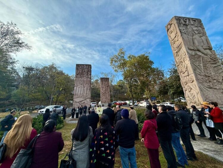 Honran memoria del maestro Alfredo Zalce en su 23 aniversario luctuoso