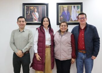 Busca Belinda Iturbide junto con IEMSySEM mejoras educativas para Puruándiro