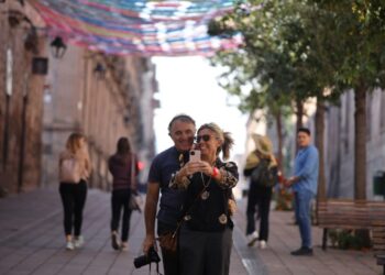 La diseñadora internacional Ágatha Ruíz de la Prada, destaca bellezas de Morelia