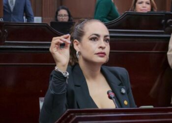 Para la protección de áreas naturales, propone Sandra Arreola regular uso de vehículos “Razers”