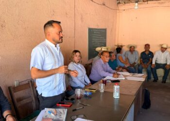 Hugo Rangel respalda demanda histórica de ejidatarios en Nocupétaro