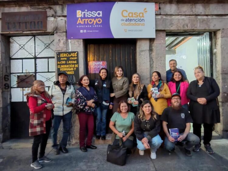 Instalan “Punto Naranja” en oficina de Atención Ciudadana de Brissa Arroyo y negocios aledaños