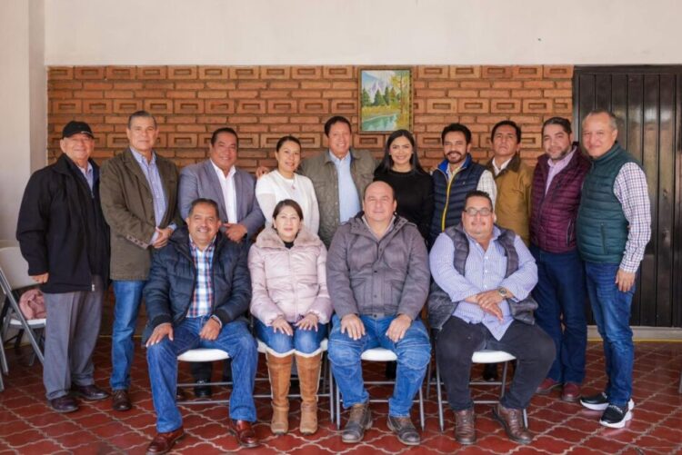 Araceli Saucedo llama a cerrar filas y fortalecer el proyecto del PRD en Michoacán en reunión con liderazgos