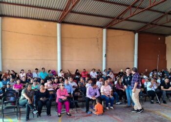 LA COLUMNA… “La espera que desgasta al magisterio; los maestros piden cambios en los comités sindicales” 