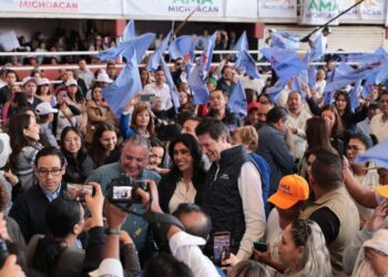 Carlos Quintana reconoce el liderazgo de mujeres y hombres independientes de AMA Michoacán