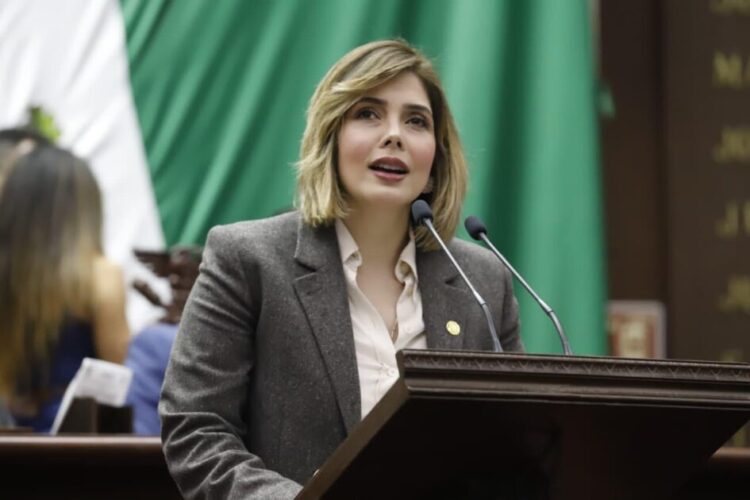 A propuesta de Brissa Arroyo, autorizan diputadas y diputados instalar un “Frascotón” en el Congreso del Estado