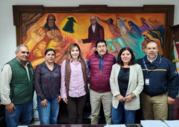 Tejiendo redes de apoyo para revertir rezago educativo: Brissa Arroyo