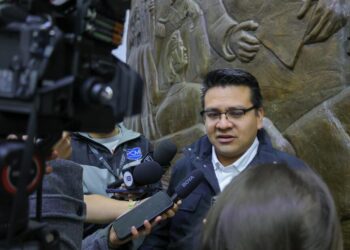 Toño Carreño va por una profunda revisión a la reforma de no endeudamiento