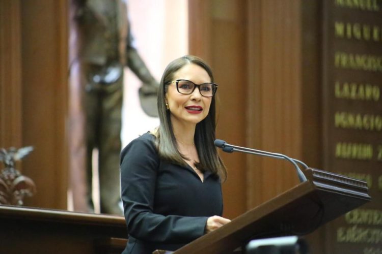 Impulsa Nalleli Pedraza legado de 10 mujeres históricas