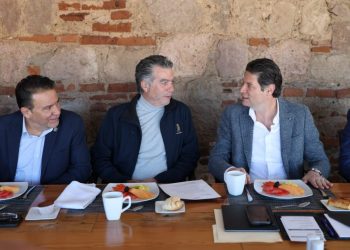 Alfonso Martínez refrenda respaldo al turismo ante Consejo Nacional Empresarial