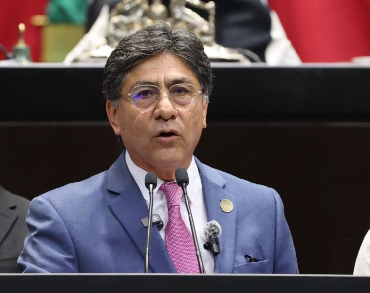 Impulsan reforma constitucional para que el Congreso regule el uso de la inteligencia artificial y dispositivos afines