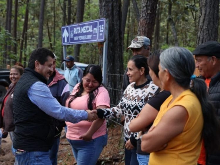 Gobierno de Morelia avanza en la rehabilitación de caminos rurales