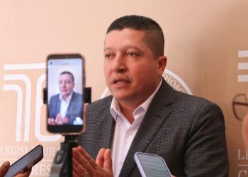 Presenta Vicente Gómez iniciativa para enunciar en la Ley las violencias de las mujeres