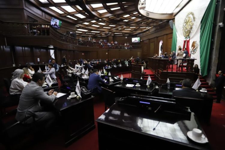 Por ley prevención y atención integral del cáncer de próstata y testicular: 76 Legislatura