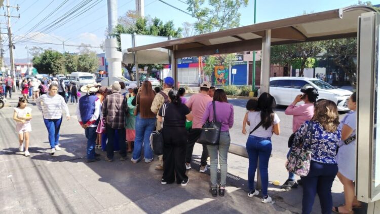 CULIACANAZO… Violencia paraliza a Michoacán; suspenden clases, oficinas y transporte entre otros servicios comercial e industrial