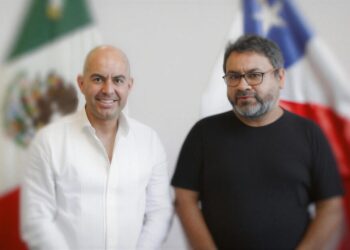 Adolfo “Fito” Torres sostiene primer encuentro virtual con Pablo Manquemilla, fundador de la Fundación Impulsando Chile