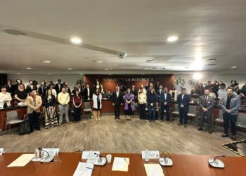 Impulsará Raúl Morón reforma para garantizar el “Uniforme Neutro” en México