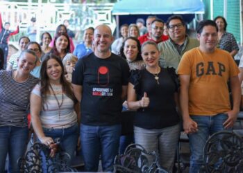 Lleva Adolfo Fito Torres conferencia Apaguemos la Narcocultura al Colegio Ebenezer