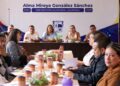 Fortalece gobierno de Quiroga coordinación con comunidad educativa para próximos eventos