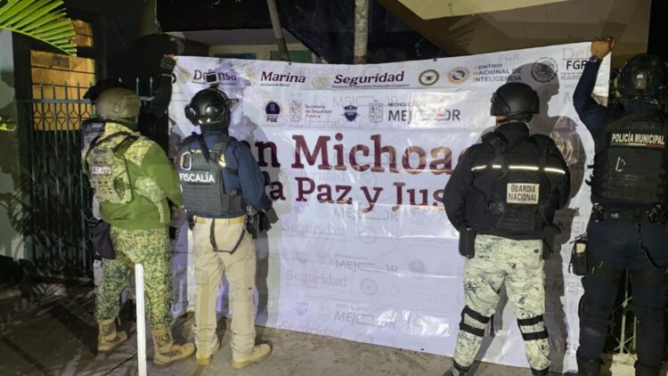 Cayó “El Rey” con toda y droga tras cateo de su domicilio en Zamora