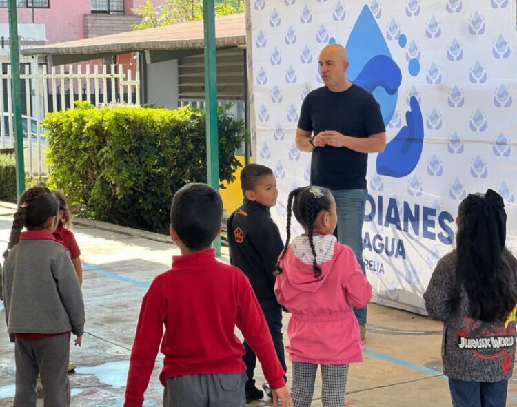 Adolfo Torres Ramírez fortalece educación sobre el cuidado del agua en escuelas de Morelia