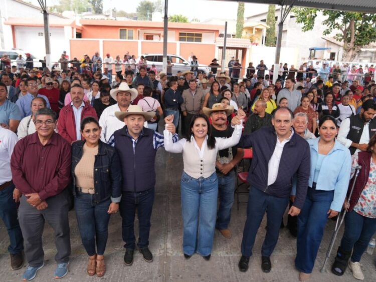 Gladyz Butanda aglutina respaldo de alcaldes, diputados y referentes rumbo a 2027