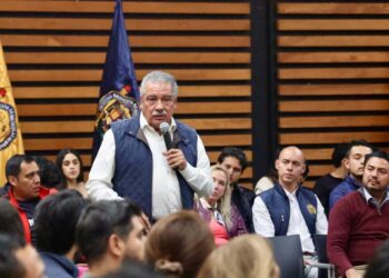 Raúl Morón impulsará a la Universidad Michoacana como corazón de transformación social