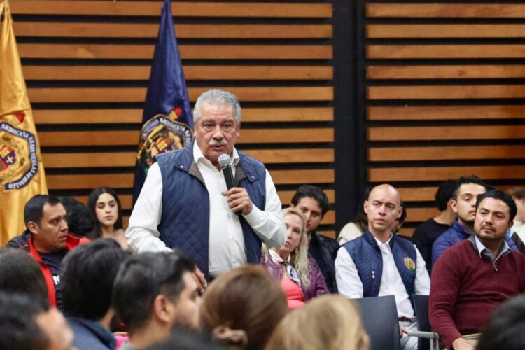 Raúl Morón impulsará a la Universidad Michoacana como corazón de transformación social