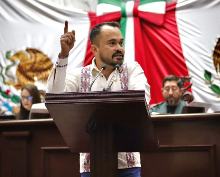 Cárdenas y el tablero energético