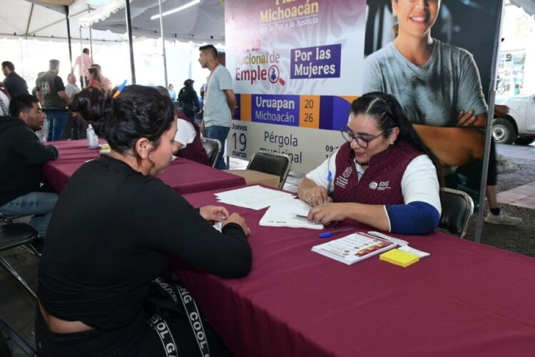 Ofertaron en Michoacán más de 2,700 vacantes en la Feria Nacional de Empleo para las Mujeres