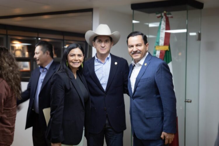 Araceli Saucedo gestiona apoyos para el campo de Michoacán y acciones contra el gusano barrenador