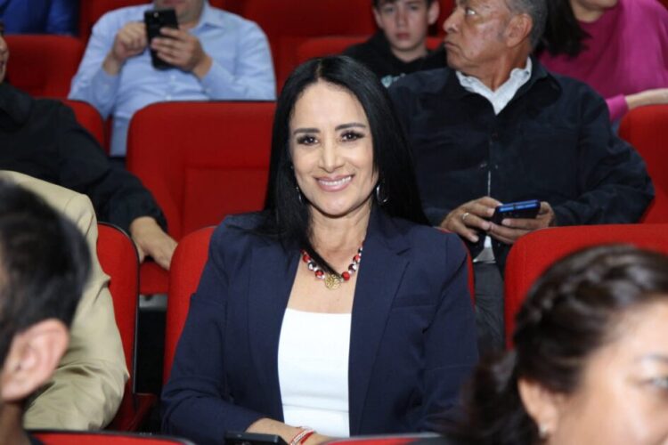 A favor de una mujer, para próxima presidenta municipal de Morelia: Lucila Martínez