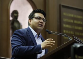 Gobernar es cumplir demostrando resultados: Toño Carreño