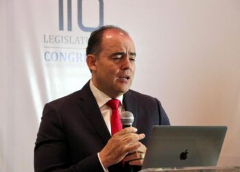 Congreso de Michoacán lanza ultimátum a la rectora de la UMSNH por presunto incumplimiento legal