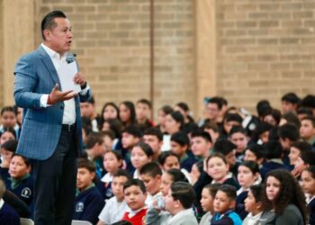 CTP fortalece la prevención digital con foro de ciberseguridad ante más de mil asistentes en Churintzio