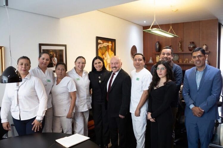 Araceli Saucedo acerca al Senado las voces del personal de enfermería de Michoacán