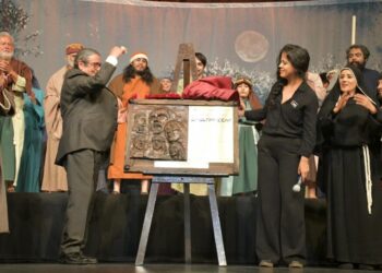 Develan placa por los 10 años de La última cena en el Teatro Melchor Ocampo