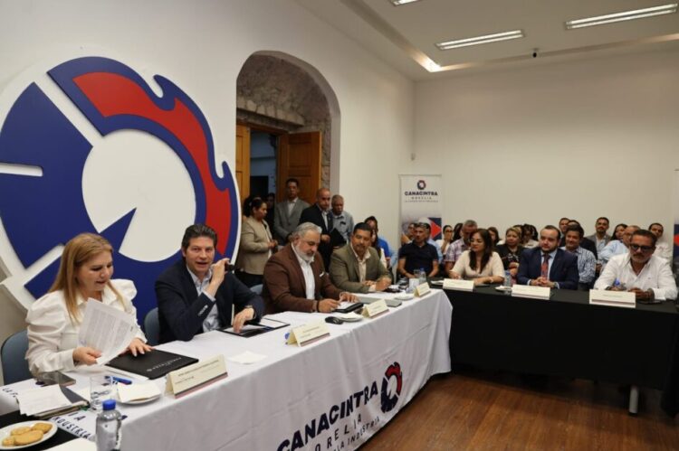 Gobierno de Alfonso Martínez e IP impulsan la generación de empleos