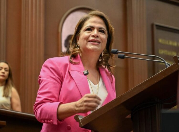 Fabiola Alanís: Plan B es un paso firme hacia una democracia más austera, transparente y cercana al pueblo