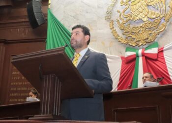 Octavio Ocampo propone protocolo estatal para proteger a las escuelas ante hechos de violencia
