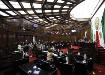 Genera 76 Legislatura, mejores condiciones para el desarrollo profesional de las y los jóvenes michoacanos